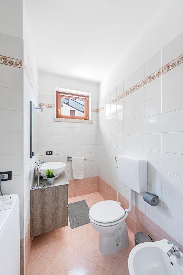Apartmán I Ciliegi 1-09 Con Piscina By Wonderful Italy Desenzano del Garda Exteriér fotografie