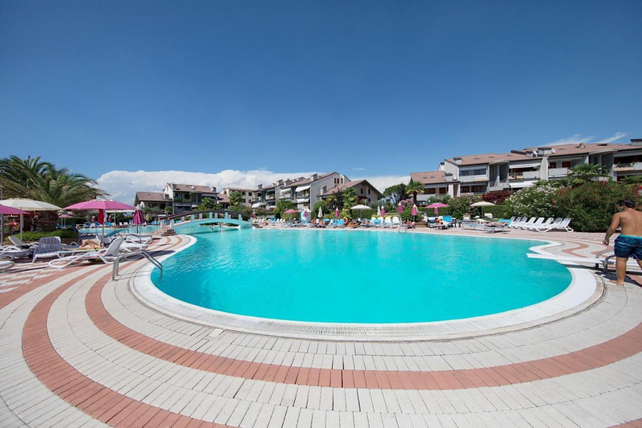Apartmán I Ciliegi 1-09 Con Piscina By Wonderful Italy Desenzano del Garda Exteriér fotografie