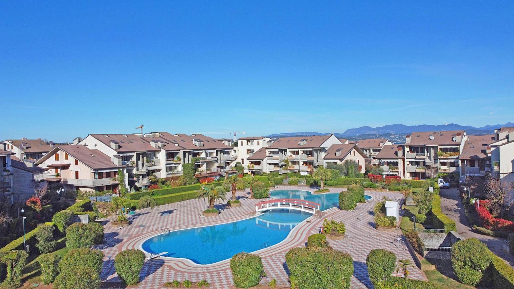 Apartmán I Ciliegi 1-09 Con Piscina By Wonderful Italy Desenzano del Garda Exteriér fotografie