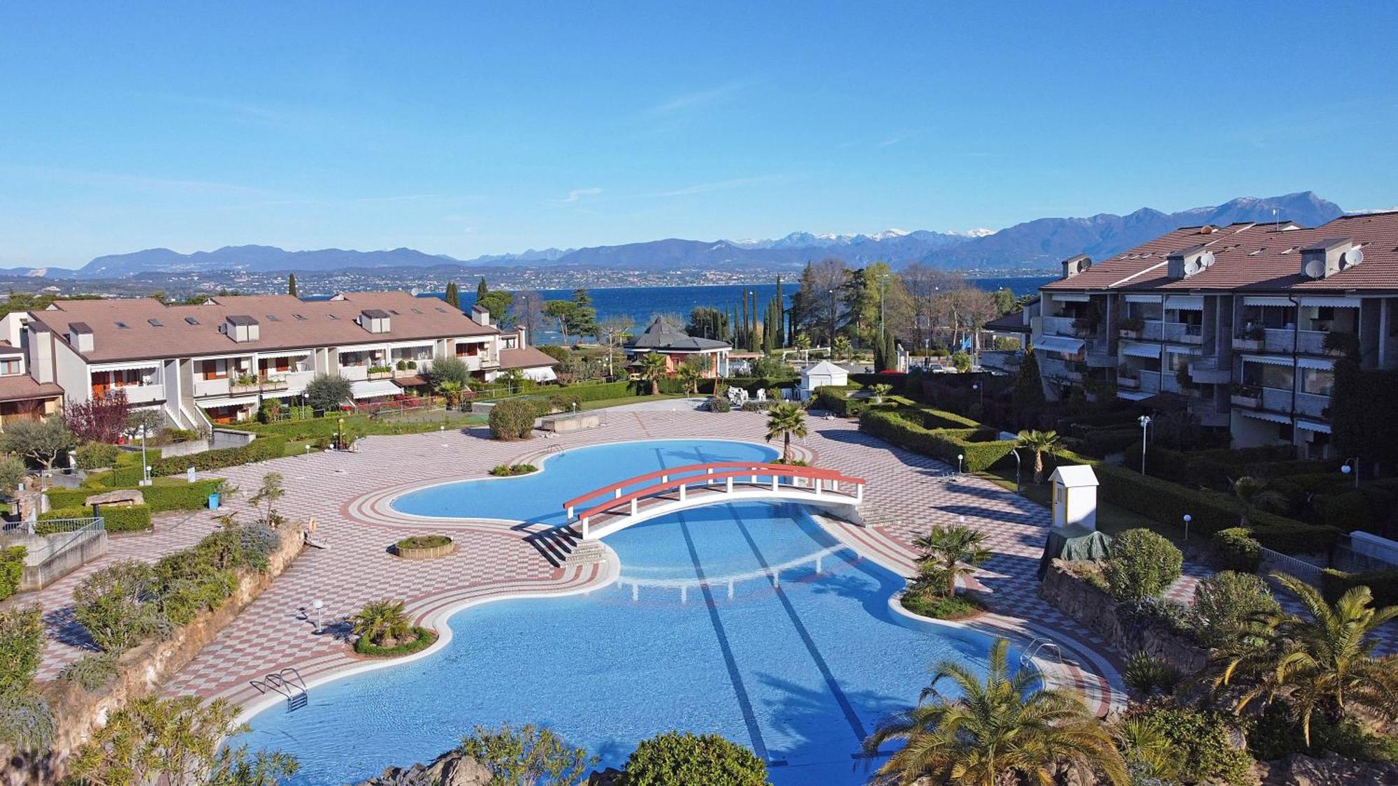 Apartmán I Ciliegi 1-09 Con Piscina By Wonderful Italy Desenzano del Garda Exteriér fotografie